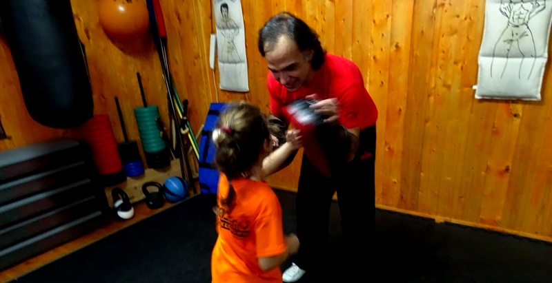 Kung Fu bambini Wing Chun Caserta Italia con Sifu Salvatore Mezzone wing tjun wing tsun sanda tai chi taiji kungfuitalia arti marziali caserta (10)